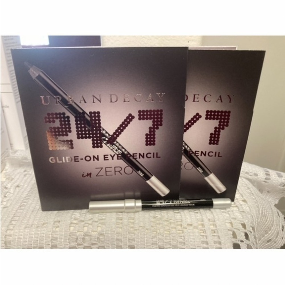 NWT Set of 2 Urban Decay 24/7 Glide-On Eye Pencil in Zero .03 oz. each